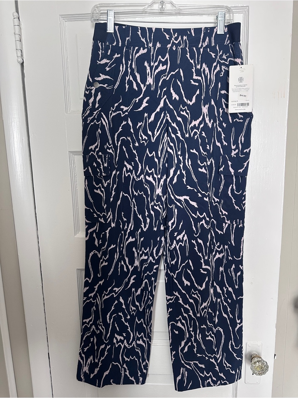 Athleta Navy and White Abstract Print Pull-On Joggers